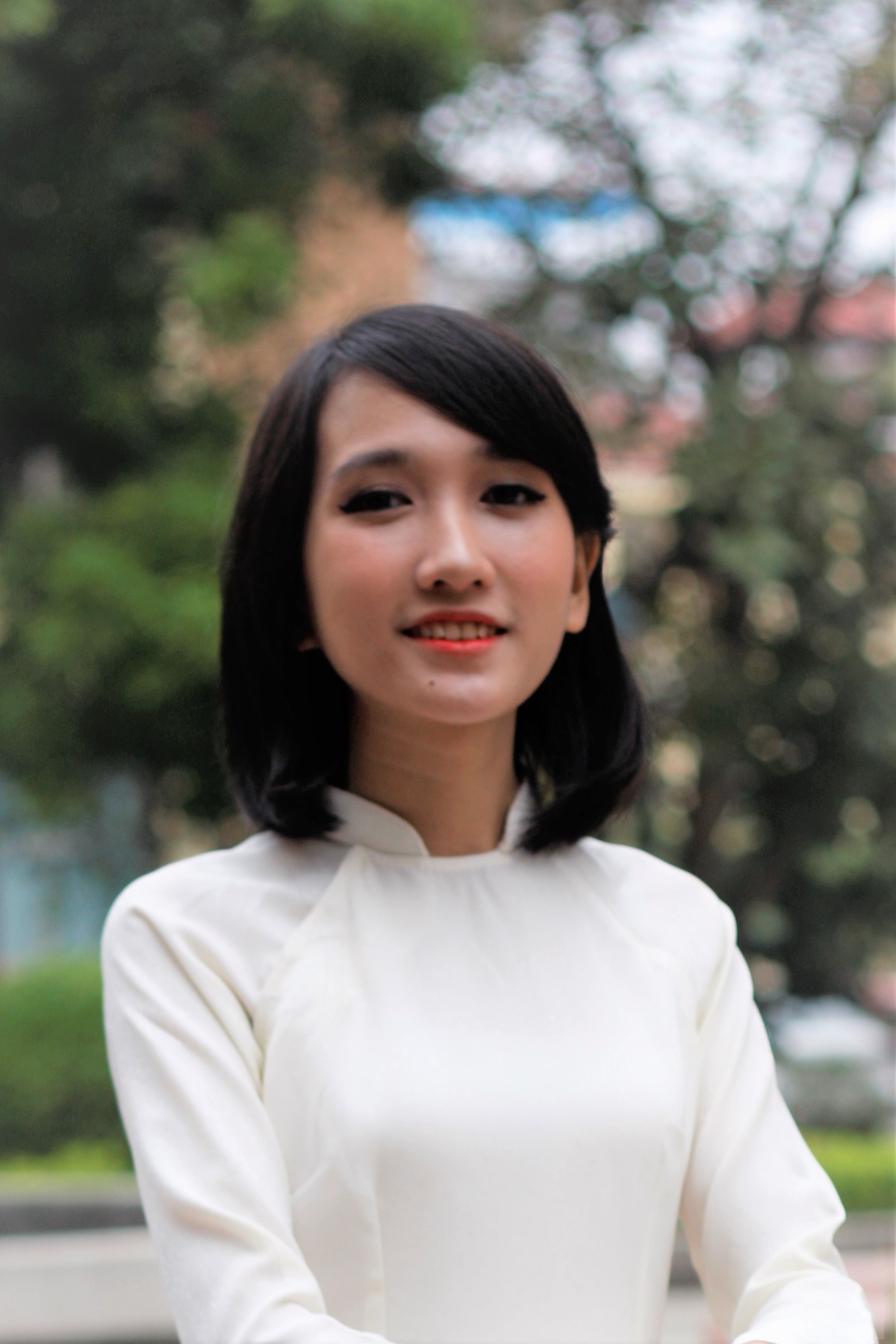 Ms. Bui Nguyen Khanh Linh